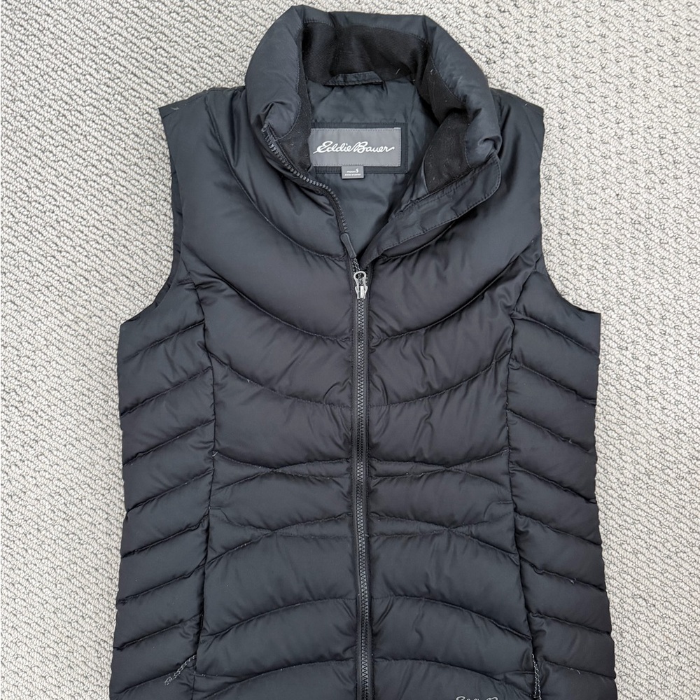 Eddie Bauer Black Quilted Packable Down Vest - Women's